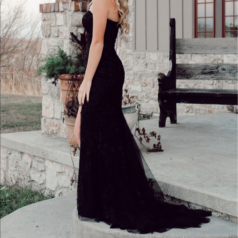 Sherri Hill Black Prom Dress